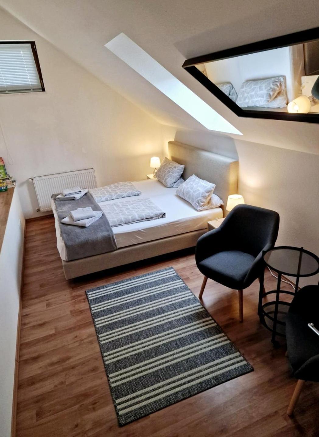 Privatwohnung Rybczynski Undenheim Exteriör bild
